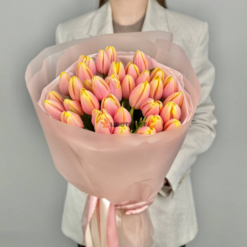 Персиковые тюльпаны, 35 шт 